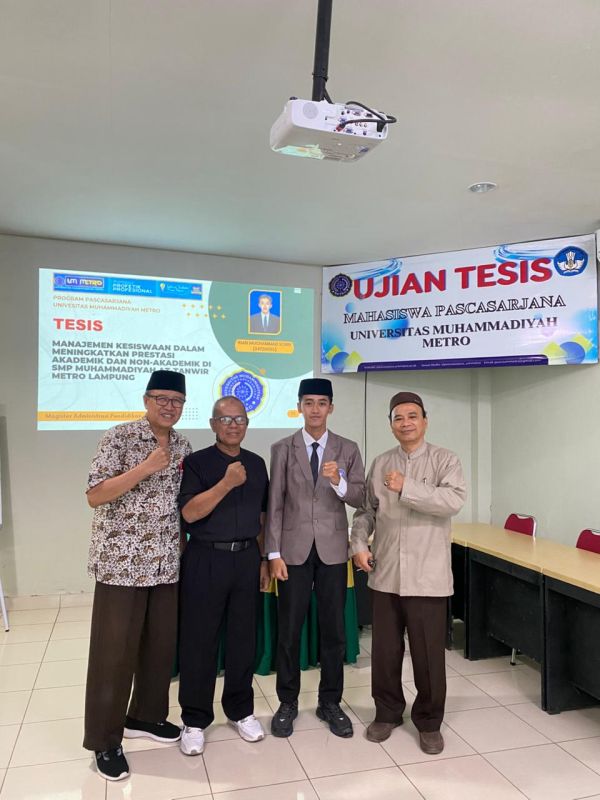 UJIAN TESIS PRODI MAGISTER ADMINISTRASI PENDIDIKAN